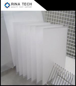 Akrilimateriaali Valonläpipelti